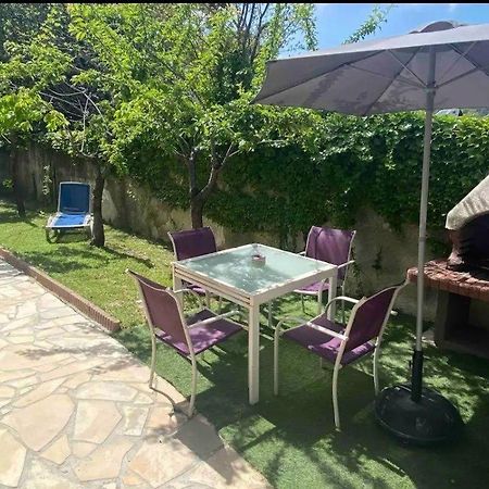 ヴィルヌーヴ・ルベ3 Pieces Climatise En Rez De Jardin Avec Piscineアパートメント エクステリア 写真